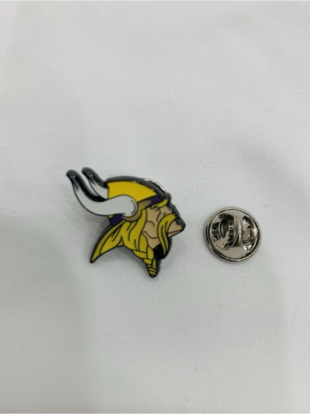 Minnesota Vikings NFL Enamel Pin Football Collectible Lapel Hat Backpack
